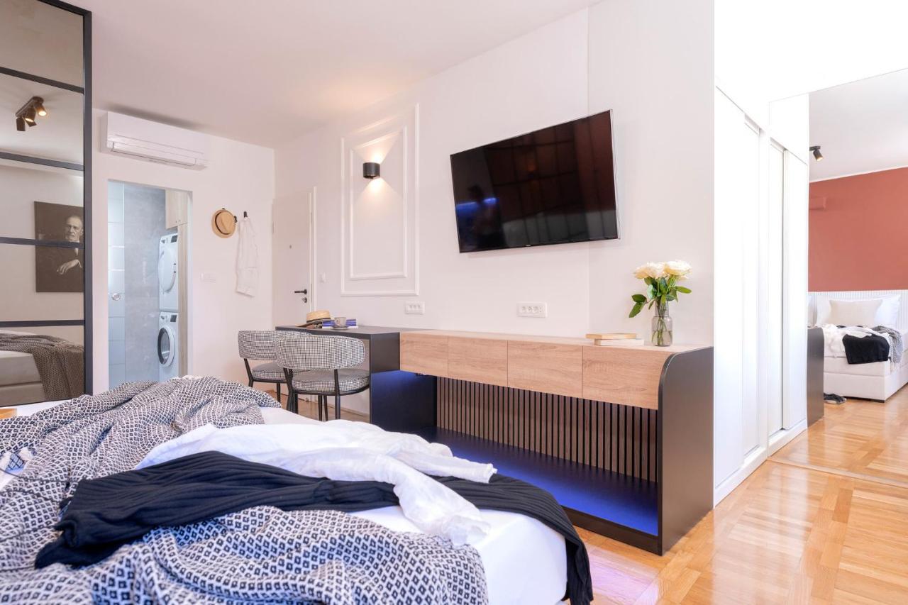 Fingerprint Central Apartment 5 Min From Center & Beach Hvar Town Exterior foto