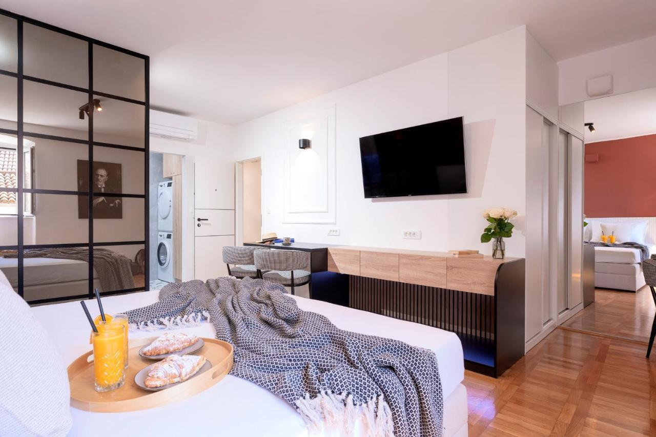 Fingerprint Central Apartment 5 Min From Center & Beach Hvar Town Exterior foto